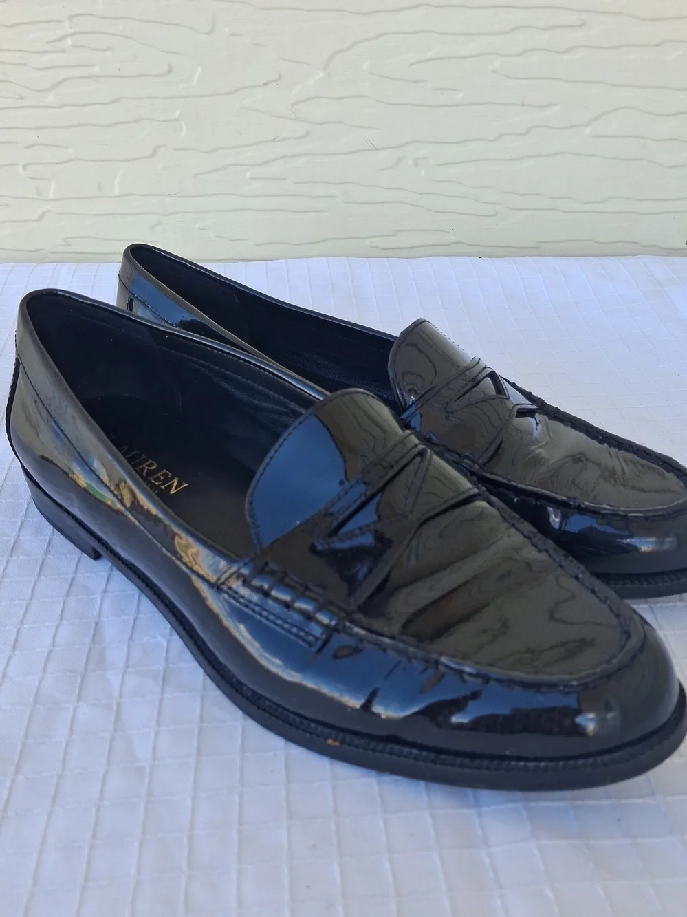 Ralph Lauren Women's Black Patent Leather Penny Loafers Sz 8 B